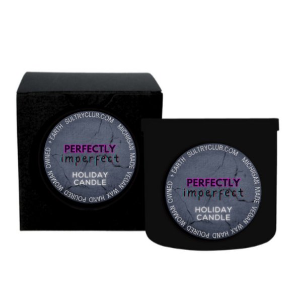 PERFECTLY IMPERFECT HOLIDAY Candle - Picture 1 of 2